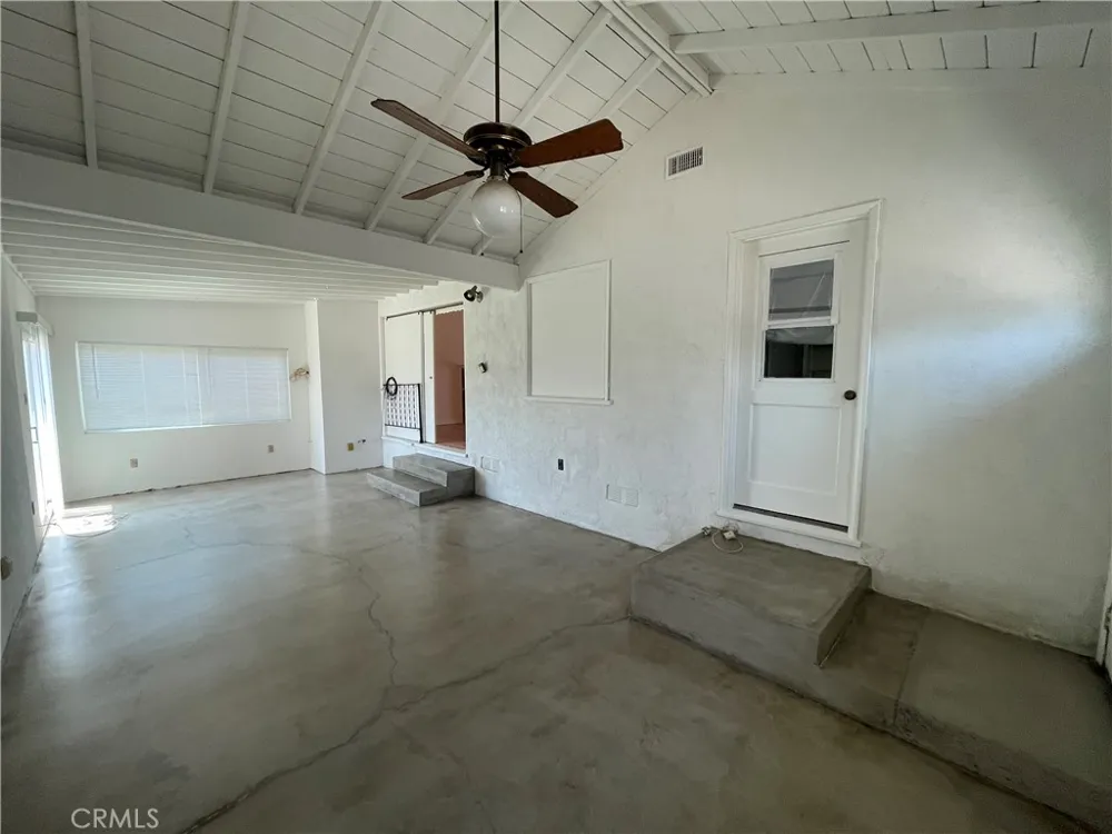 1440 E Rose Avenue Orange, CA 92867
