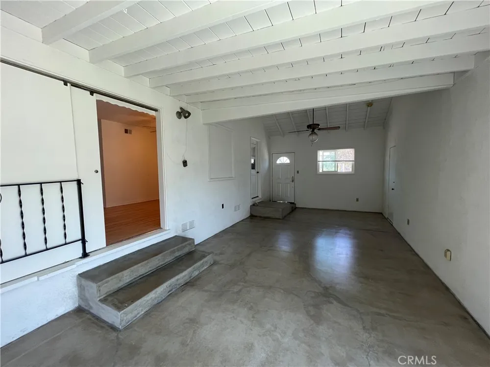 1440 E Rose Avenue Orange, CA 92867
