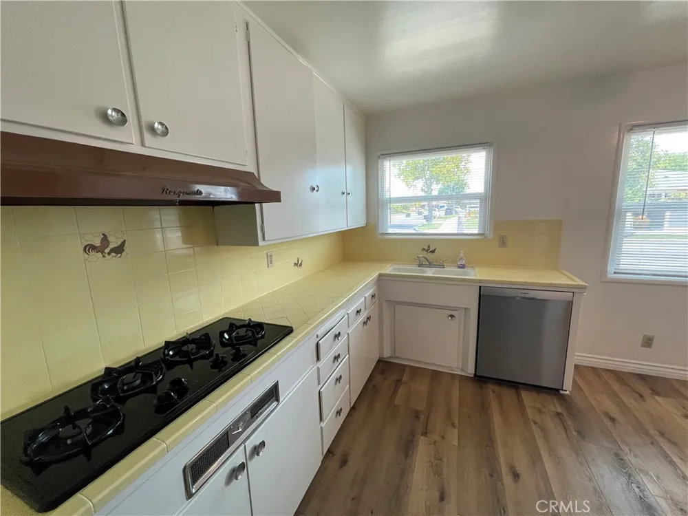 1440 E Rose Avenue Orange, CA 92867