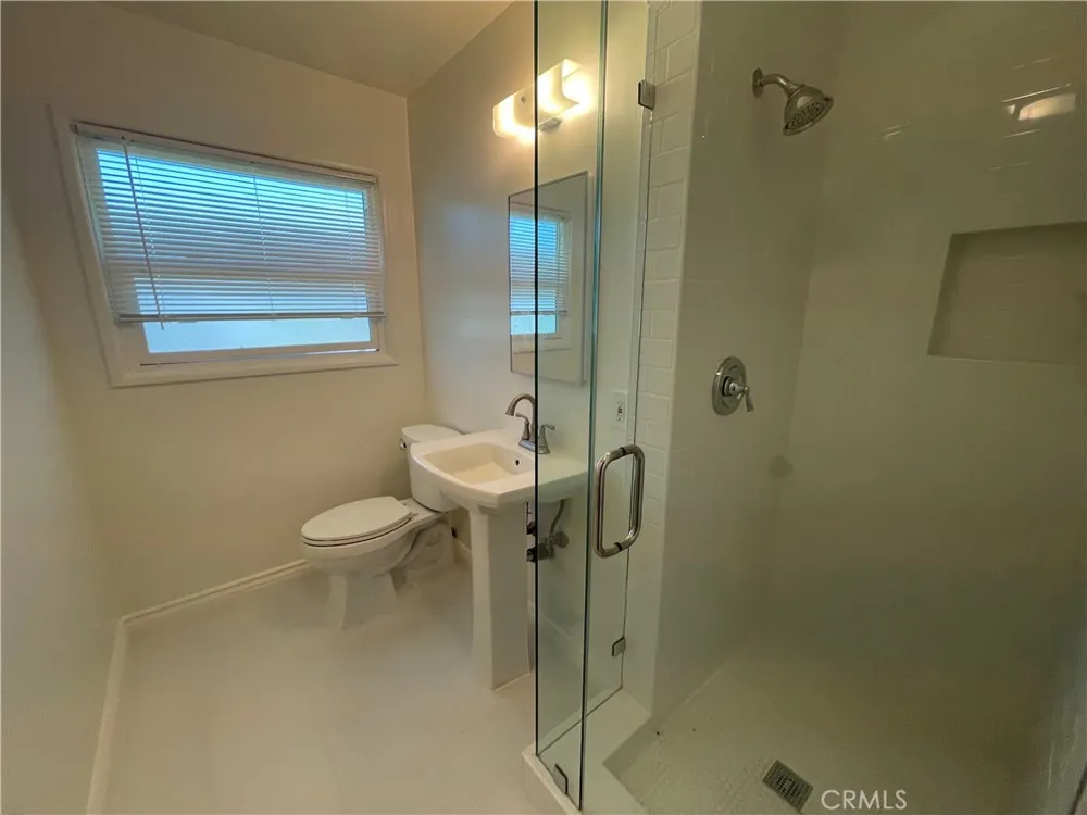 1440 E Rose Avenue Orange, CA 92867