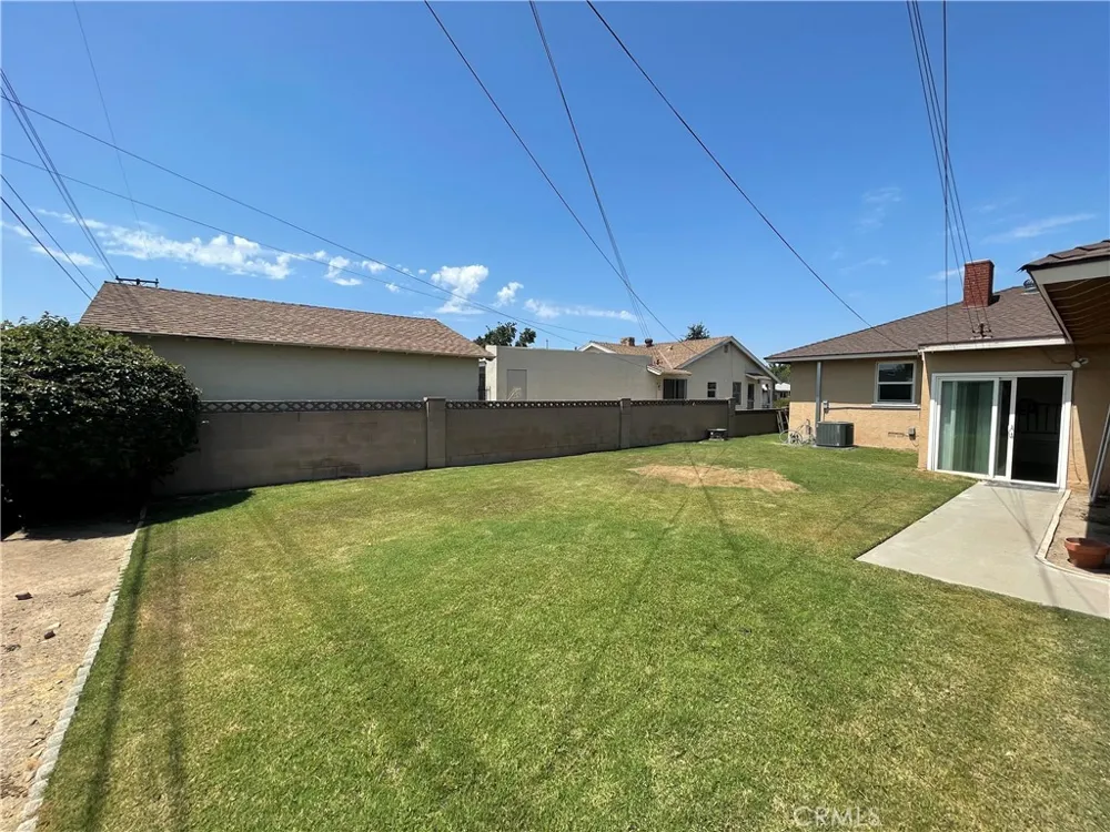 1440 E Rose Avenue Orange, CA 92867