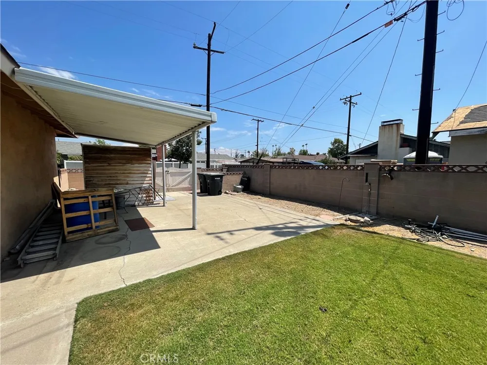 1440 E Rose Avenue Orange, CA 92867