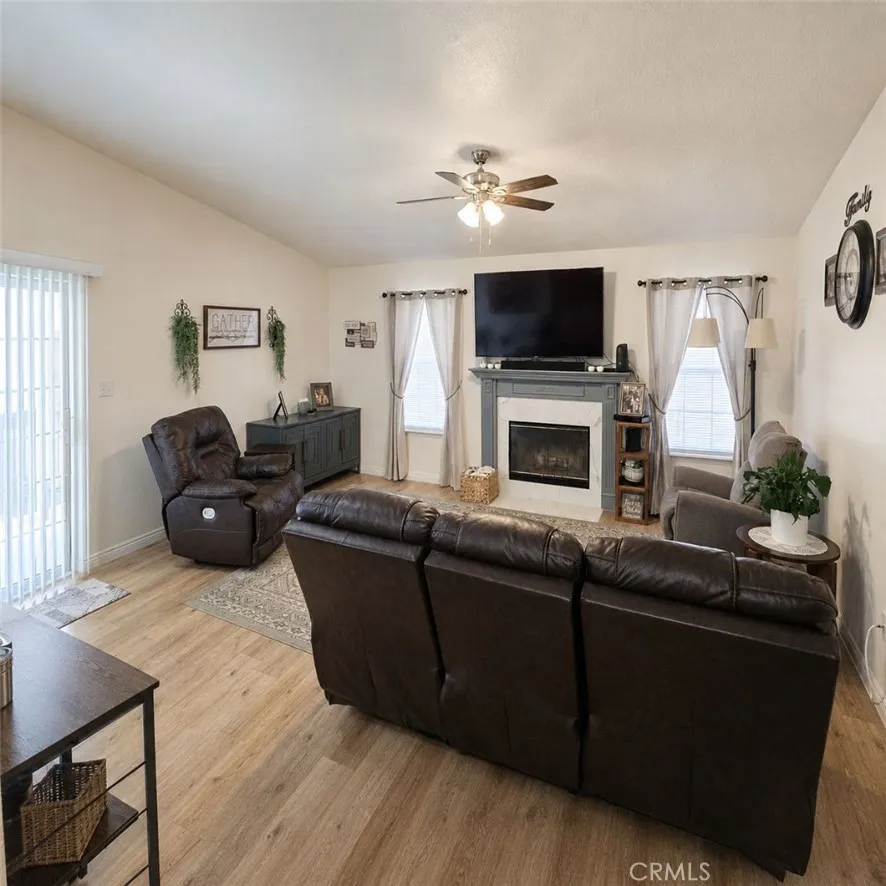 713 Harvest Creek Road Bakersfield, CA 93312