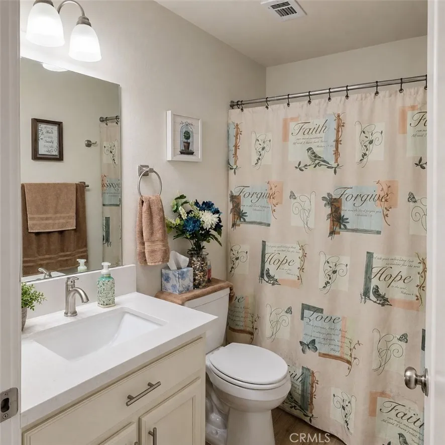 713 Harvest Creek Road Bakersfield, CA 93312
