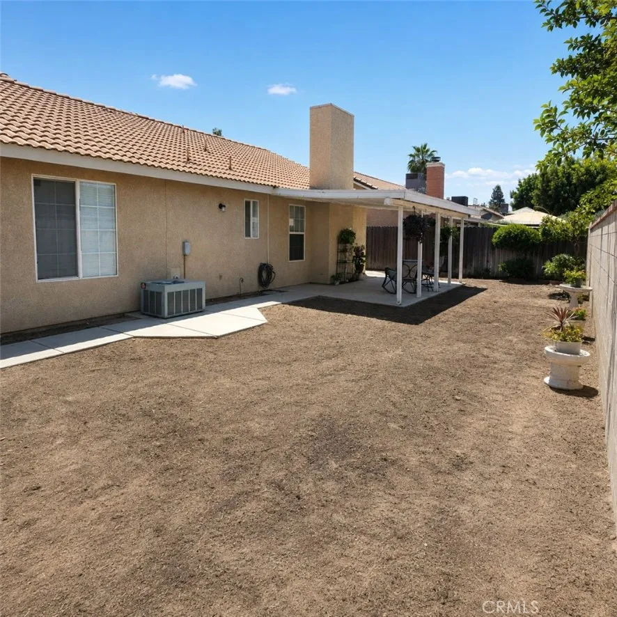 713 Harvest Creek Road Bakersfield, CA 93312