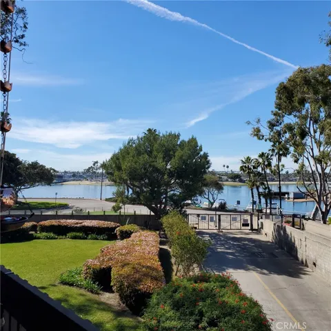 5201 S Marina Pacifica Drive S