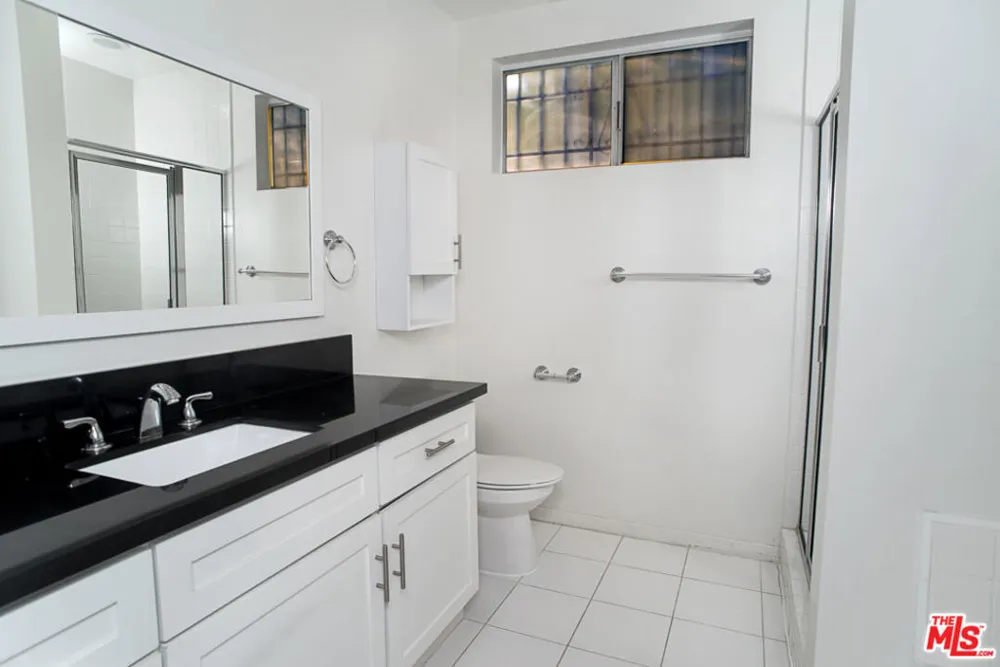 416 Oakhurst Drive #107 Beverly Hills, CA 90210