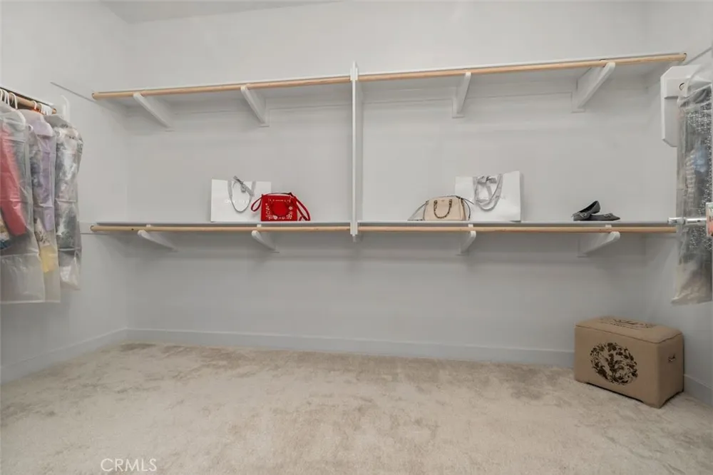 111 Edna Parkway Lake Forest, CA 92630