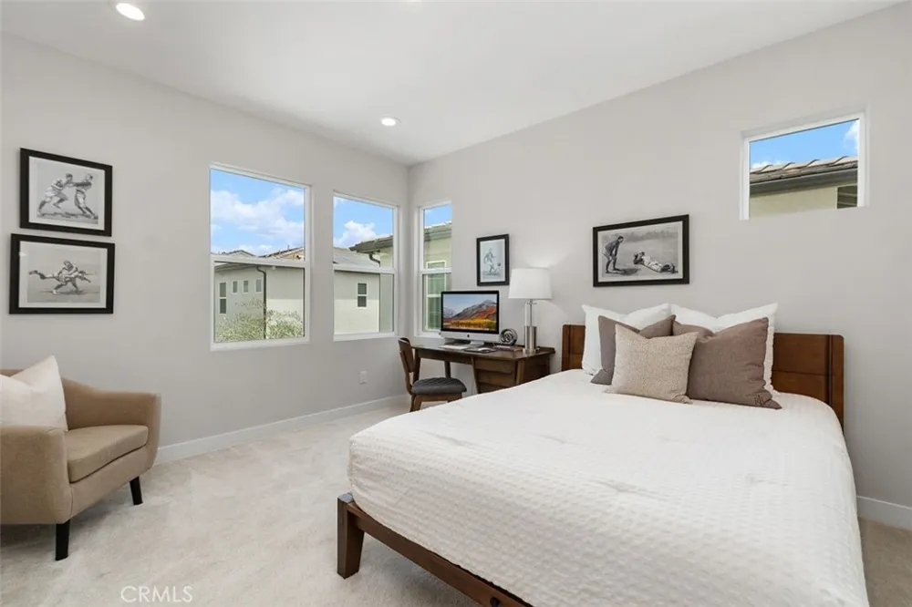 111 Edna Parkway Lake Forest, CA 92630