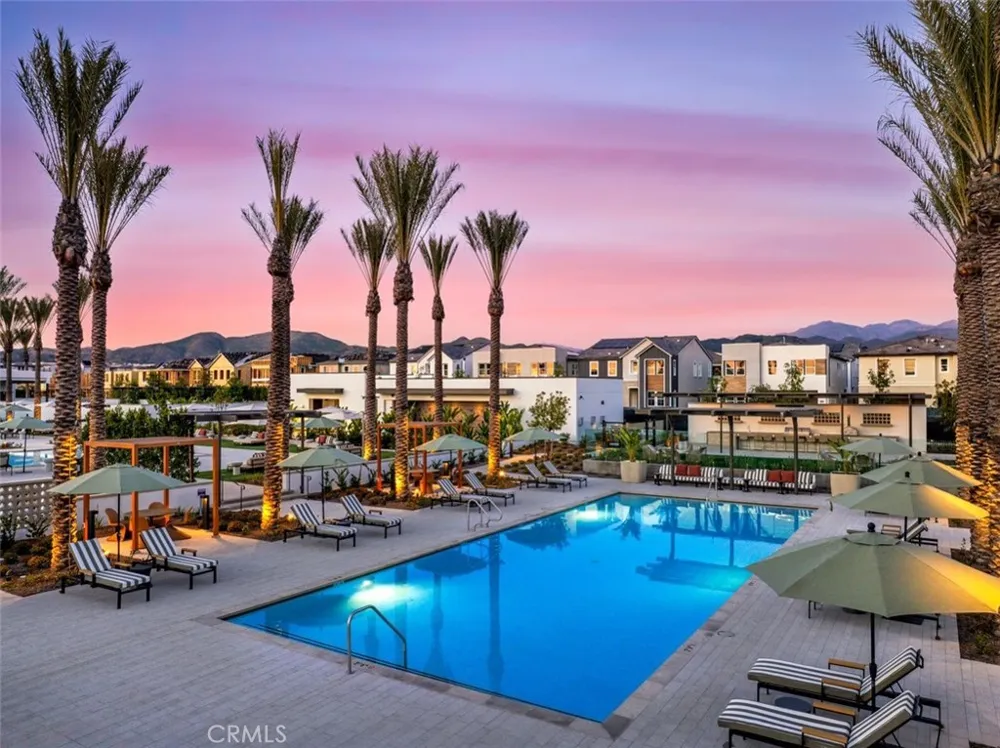 111 Edna Parkway Lake Forest, CA 92630