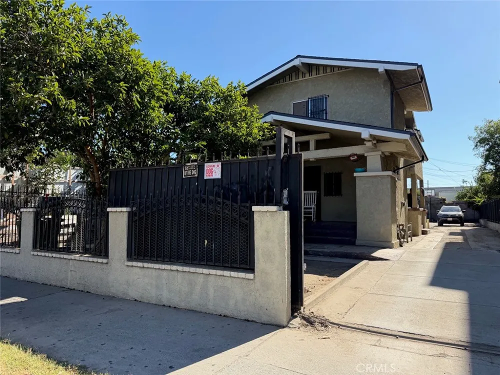 4512 S Figueroa Los Angeles, CA 90037