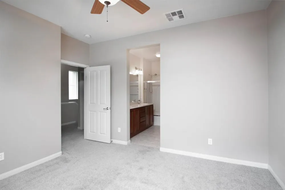 1819 Clare Ln Santee, CA 92071