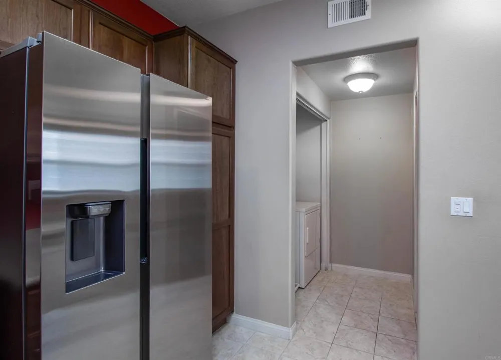 1819 Clare Ln Santee, CA 92071