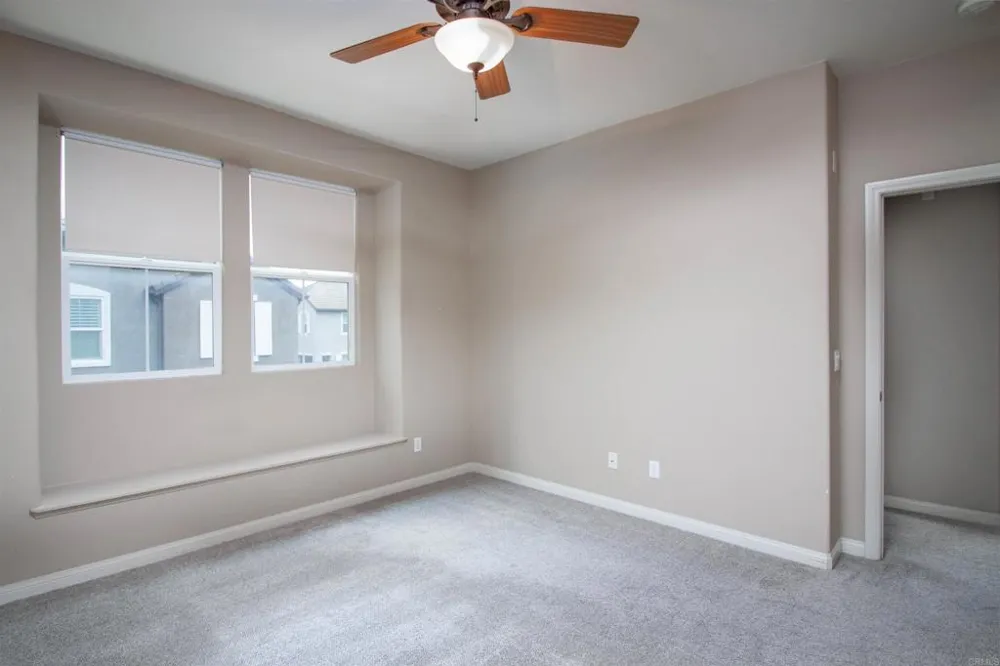 1819 Clare Ln Santee, CA 92071