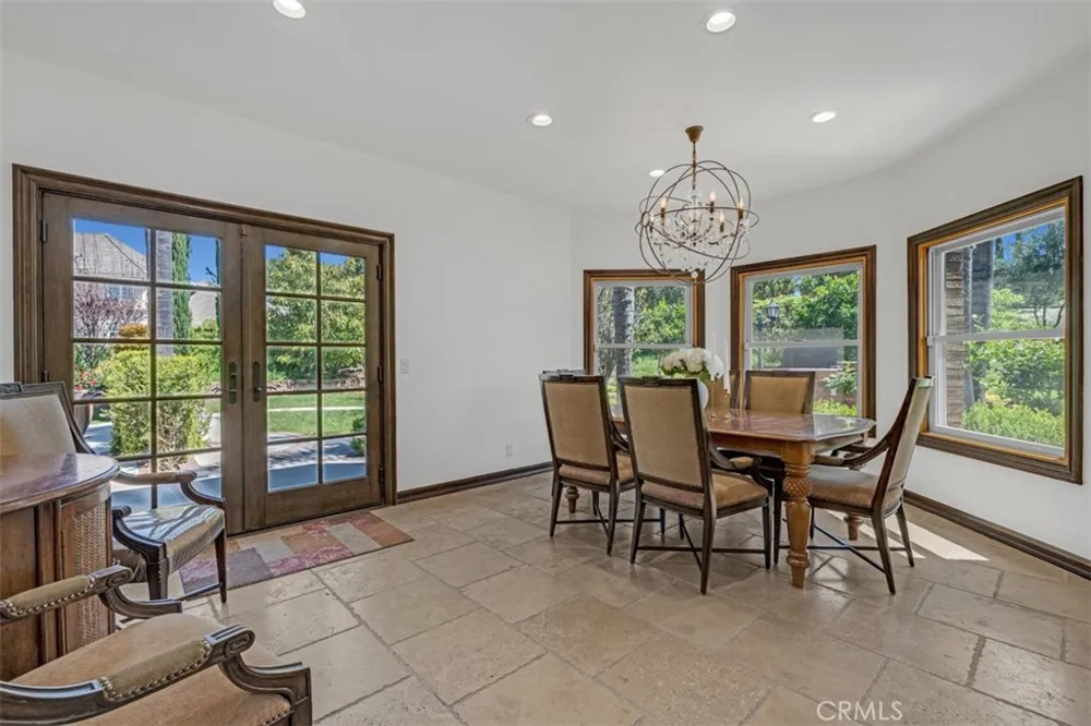 7190 Wyndham Hill Riverside, CA 92506