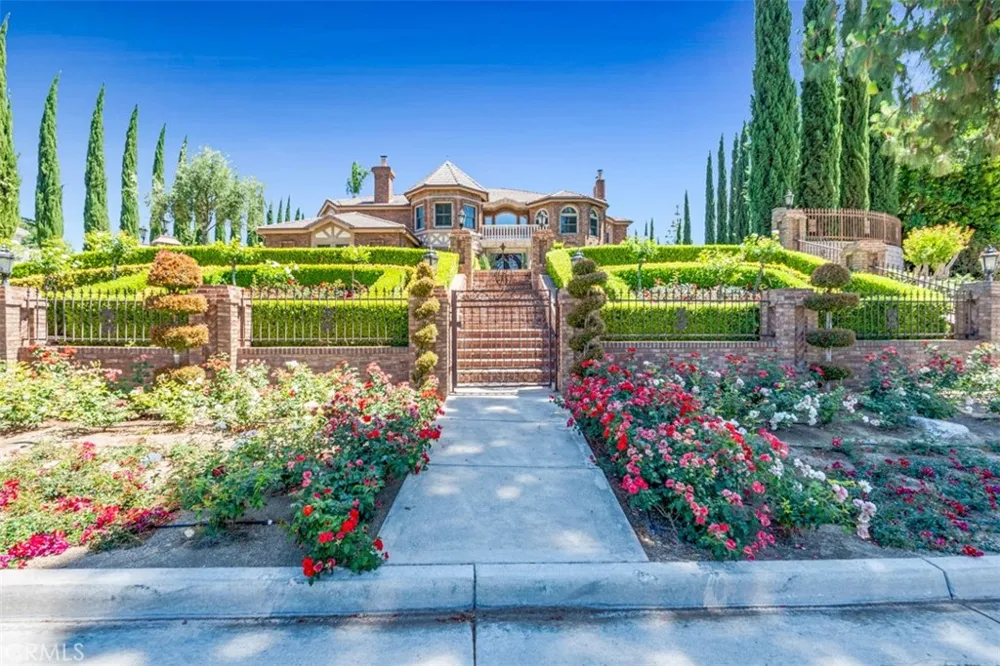 7190 Wyndham Hill Riverside, CA 92506