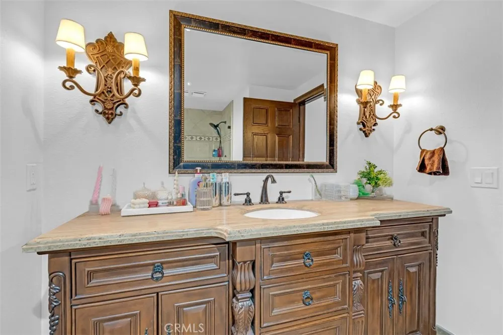7190 Wyndham Hill Riverside, CA 92506