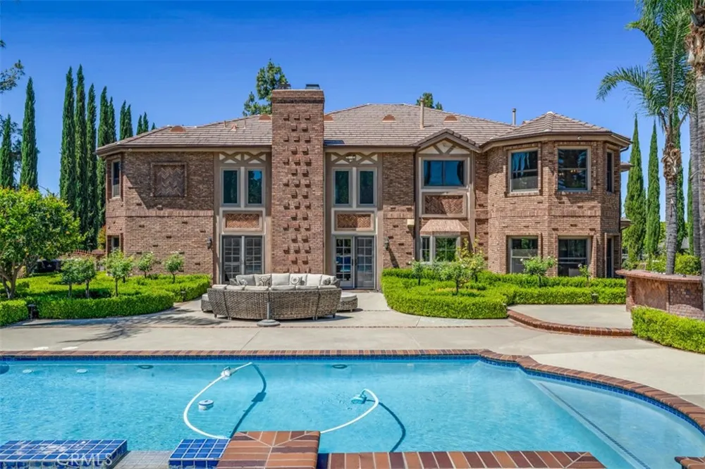 7190 Wyndham Hill Riverside, CA 92506
