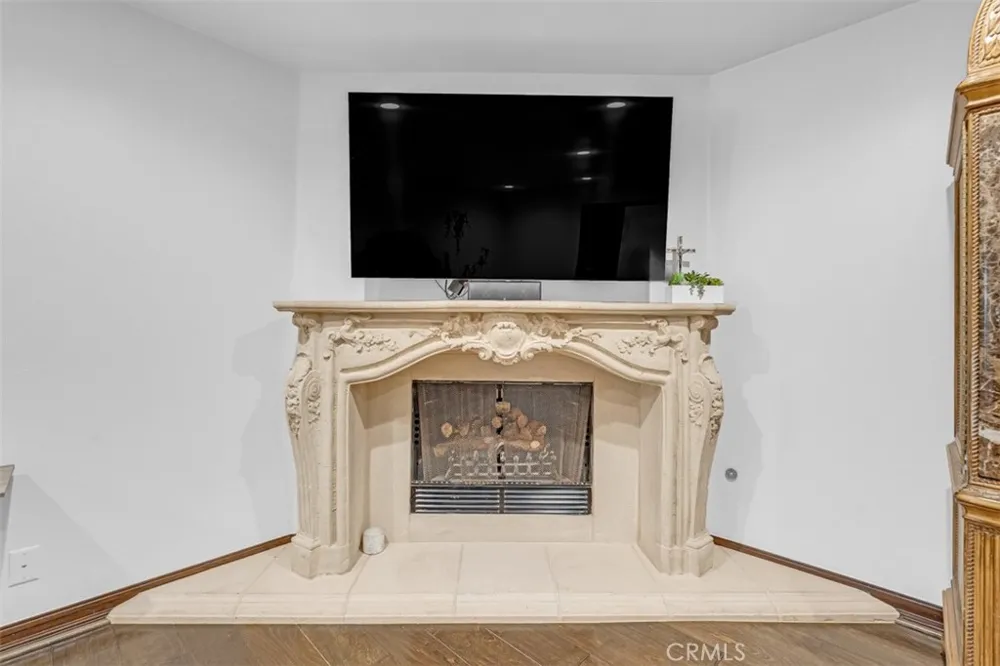 7190 Wyndham Hill Riverside, CA 92506