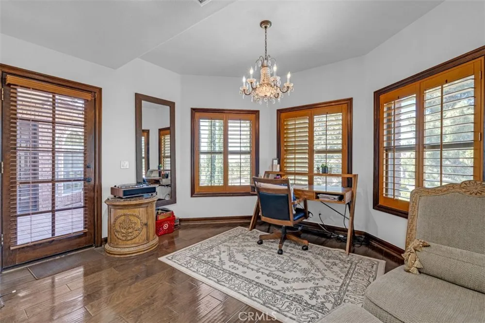 7190 Wyndham Hill Riverside, CA 92506