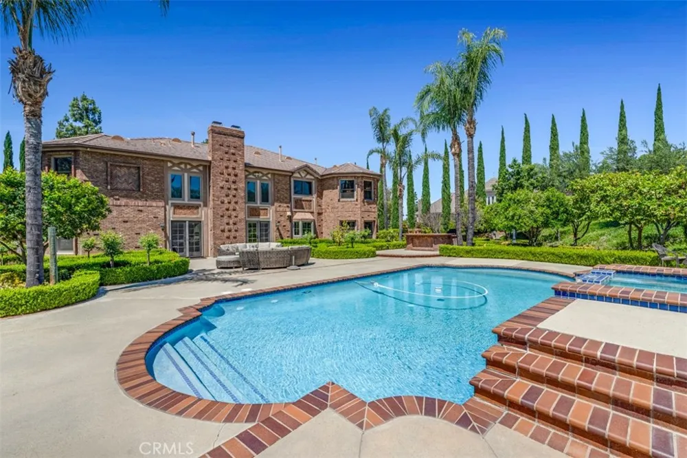 7190 Wyndham Hill Riverside, CA 92506