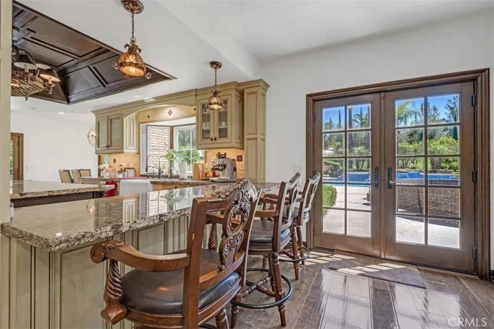 7190 Wyndham Hill Riverside, CA 92506