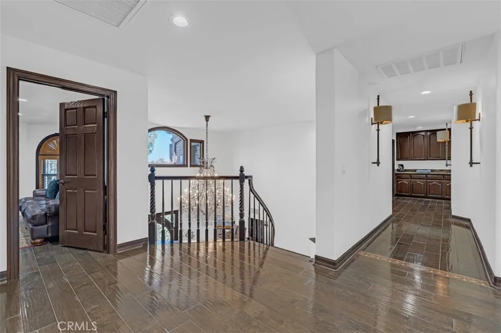 7190 Wyndham Hill Riverside, CA 92506