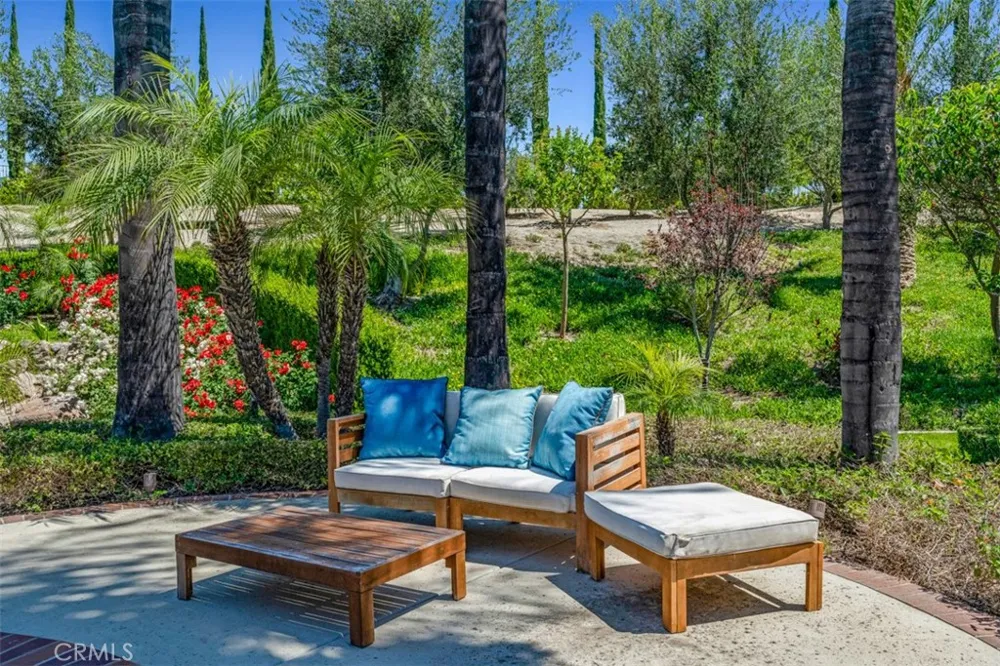 7190 Wyndham Hill Riverside, CA 92506