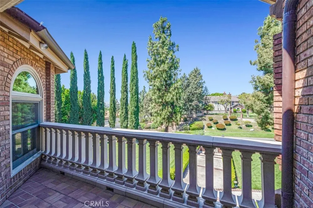 7190 Wyndham Hill Riverside, CA 92506