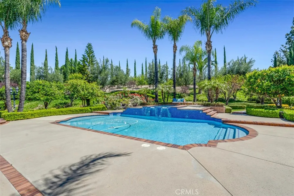 7190 Wyndham Hill Riverside, CA 92506