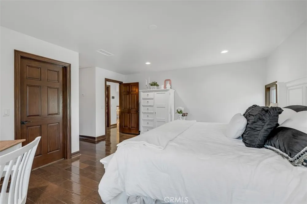7190 Wyndham Hill Riverside, CA 92506