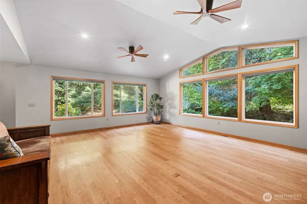 175 Alderview Drive Port Angeles, WA 98362
