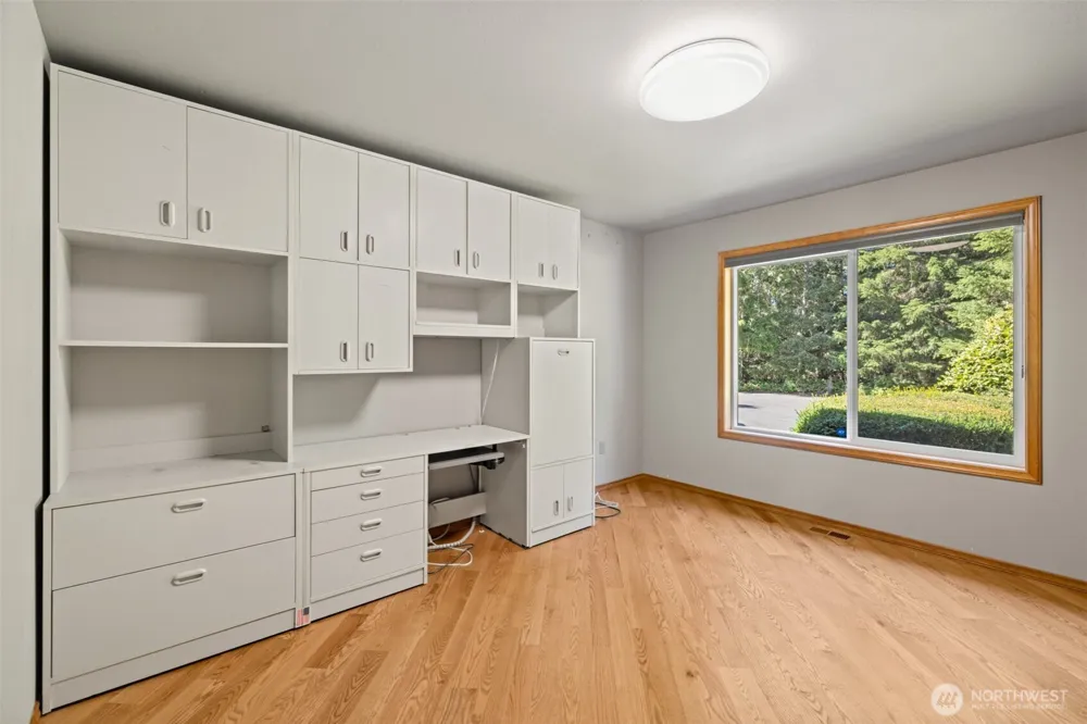 175 Alderview Drive Port Angeles, WA 98362