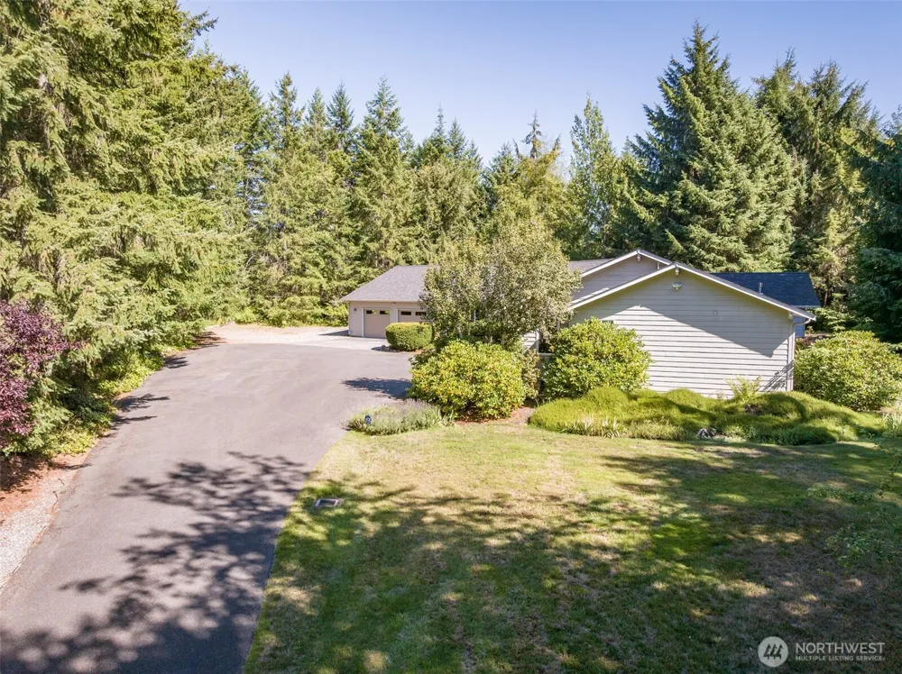 175 Alderview Drive Port Angeles, WA 98362