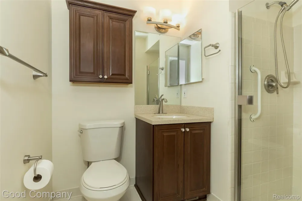 29684 Olympia Court Farmington Hills City, MI 48336