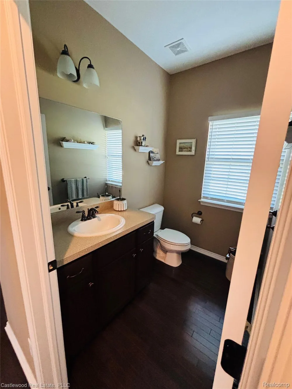 5616 Jada Drive Highland Charter Township, MI 48356