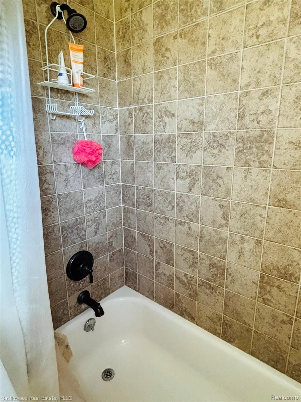 5616 Jada Drive Highland Charter Township, MI 48356