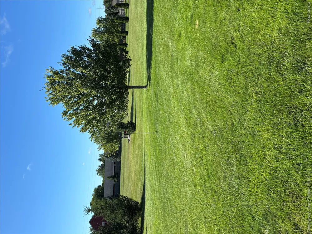 5616 Jada Drive Highland Charter Township, MI 48356