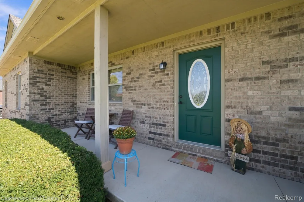 5616 Jada Drive Highland Charter Township, MI 48356