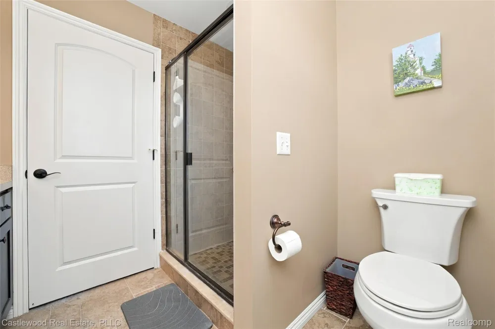 5616 Jada Drive Highland Charter Township, MI 48356