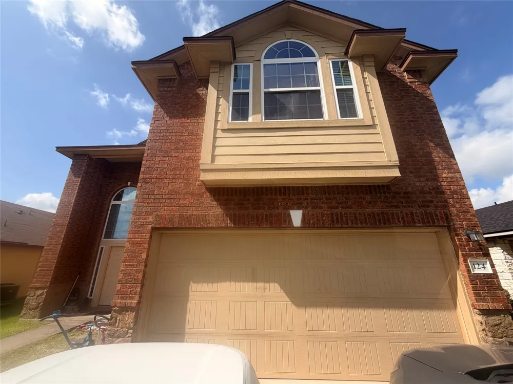 124 Langtry Lane Jarrell, TX 76537