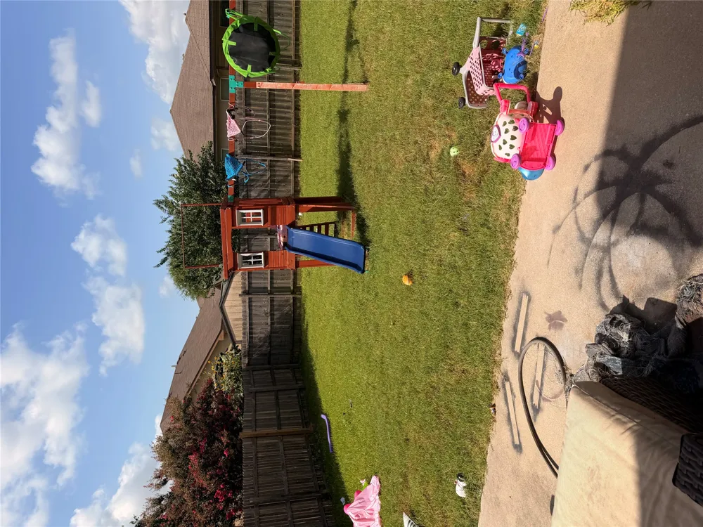 124 Langtry Lane Jarrell, TX 76537
