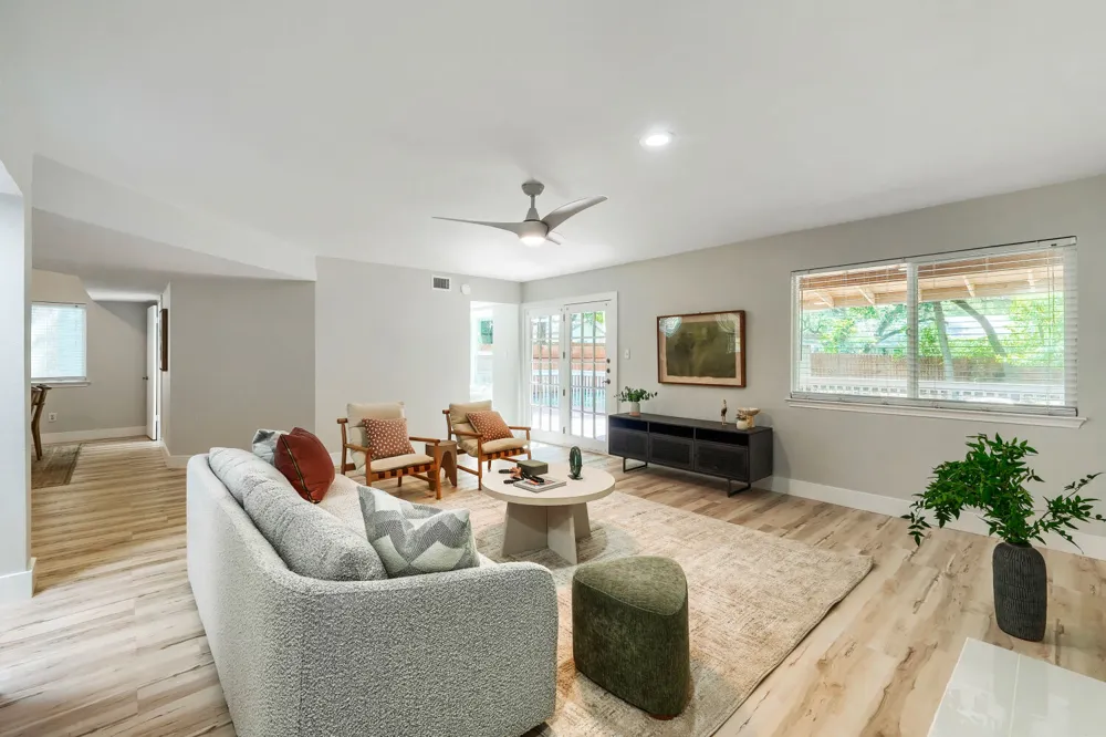 12410 Blossomwood Drive Austin, TX 78727