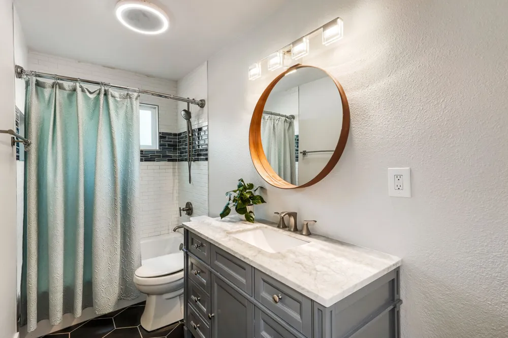 12410 Blossomwood Drive Austin, TX 78727