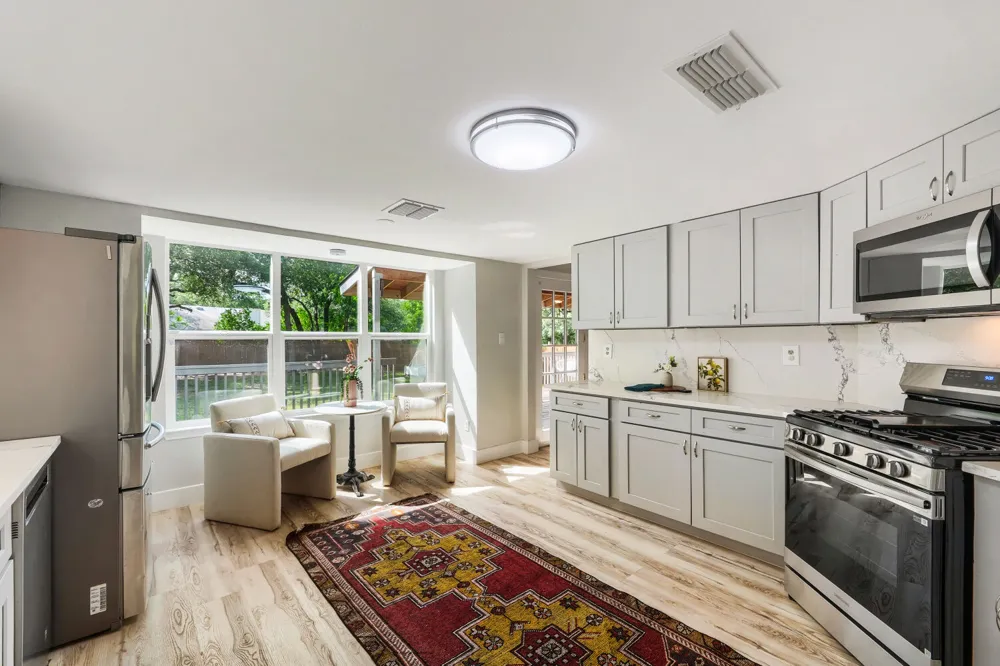 12410 Blossomwood Drive Austin, TX 78727