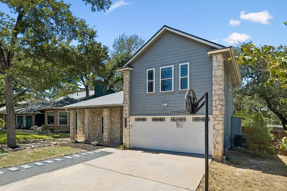12410 Blossomwood Drive Austin, TX 78727