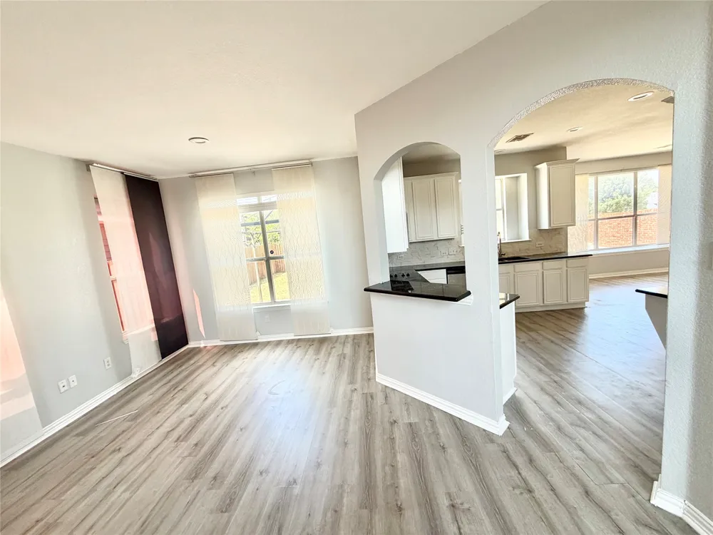 2501 Stetson Drive Garland, TX 75044
