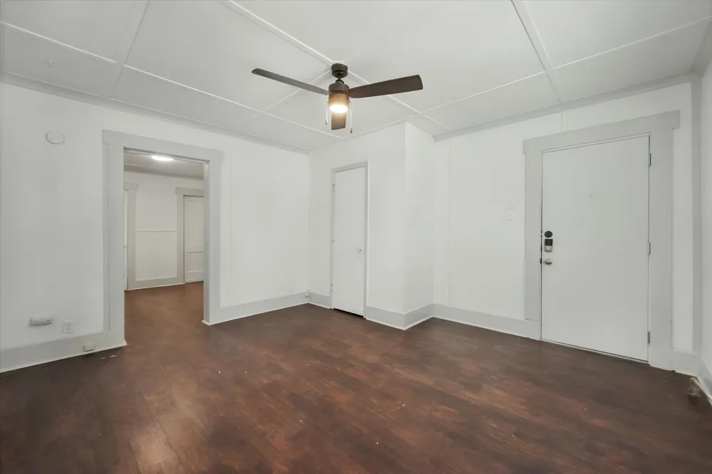 3715 Travis Avenue #A Fort Worth, TX 76110