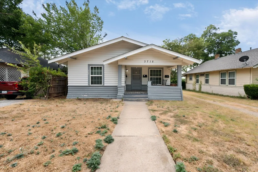 3715 Travis Avenue #A Fort Worth, TX 76110