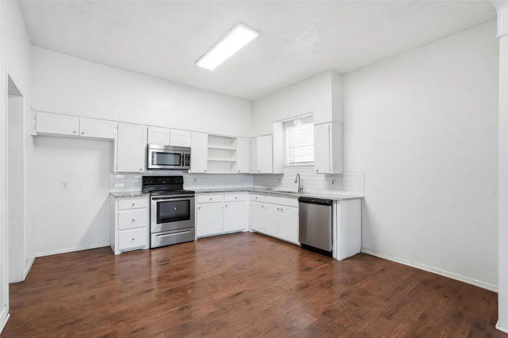 900 W Morgan Denison, TX 75020